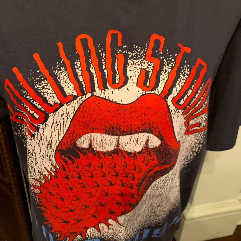 ROLLING STONES TEE🔥🔥NWT EXCELLENT CONDITION!! - Picture 3 of 8